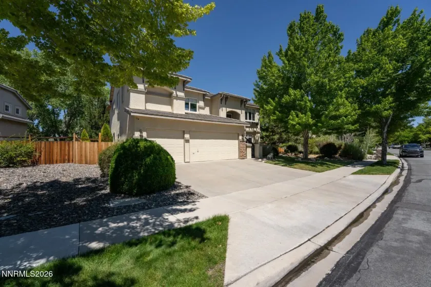 2808 Silverton, Sparks, Nevada 89436, 5 Bedrooms Bedrooms, ,3 BathroomsBathrooms,Residential,Residential,Silverton,0,260010967