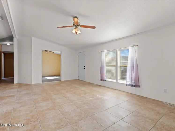 249 Miriam, Moundhouse, Nevada 89706, 3 Bedrooms Bedrooms, ,2 BathroomsBathrooms,Residential,Residential,Miriam,0,260010970