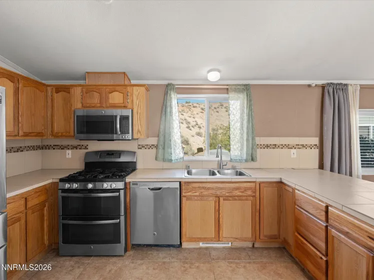 249 Miriam, Moundhouse, Nevada 89706, 3 Bedrooms Bedrooms, ,2 BathroomsBathrooms,Residential,Residential,Miriam,0,260010970