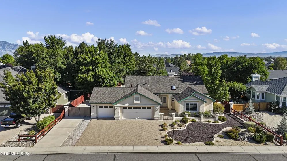 1216 Pleasantview, Gardnerville, Nevada 89460, 3 Bedrooms Bedrooms, ,2 BathroomsBathrooms,Residential,Residential,Pleasantview,0,260010972