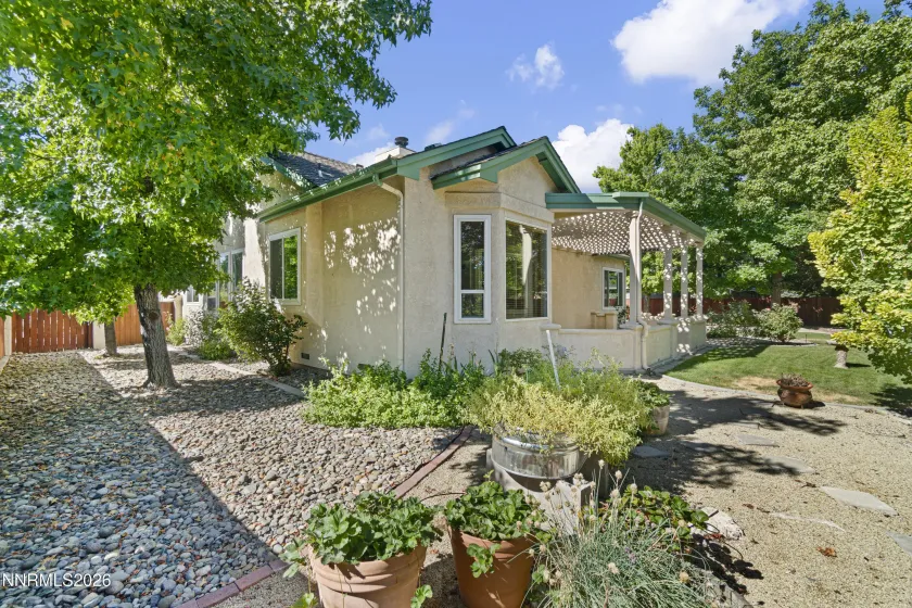 1216 Pleasantview, Gardnerville, Nevada 89460, 3 Bedrooms Bedrooms, ,2 BathroomsBathrooms,Residential,Residential,Pleasantview,0,260010972