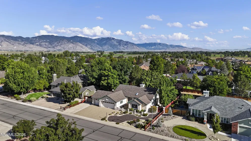 1216 Pleasantview, Gardnerville, Nevada 89460, 3 Bedrooms Bedrooms, ,2 BathroomsBathrooms,Residential,Residential,Pleasantview,0,260010972