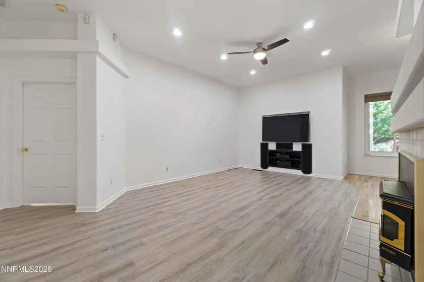 1216 Pleasantview, Gardnerville, Nevada 89460, 3 Bedrooms Bedrooms, ,2 BathroomsBathrooms,Residential,Residential,Pleasantview,0,260010972