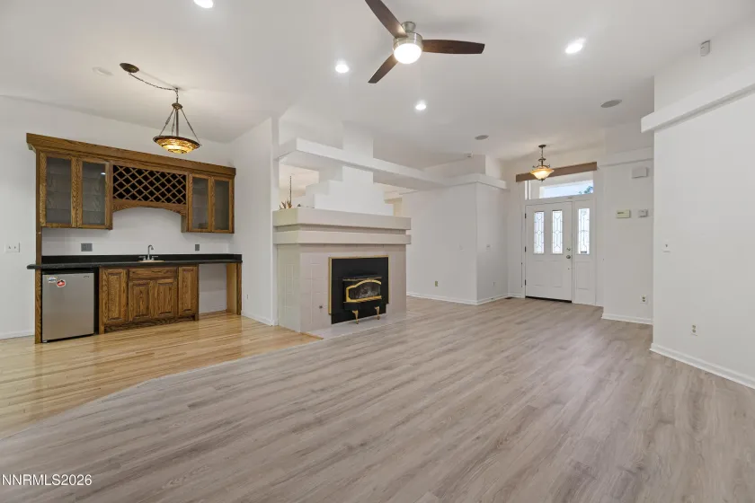 1216 Pleasantview, Gardnerville, Nevada 89460, 3 Bedrooms Bedrooms, ,2 BathroomsBathrooms,Residential,Residential,Pleasantview,0,260010972