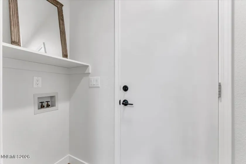 6320 Copper Creek, Reno, Nevada 89519, 3 Bedrooms Bedrooms, ,2 BathroomsBathrooms,Residential,Residential,Copper Creek,0,260010973