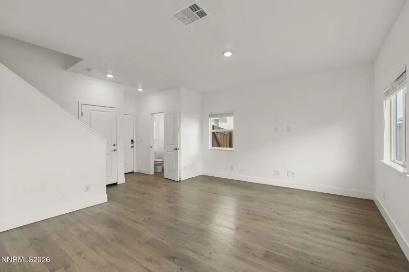 1942 Muscovite, Sparks, Nevada 89436, 3 Bedrooms Bedrooms, ,3 BathroomsBathrooms,Residential,Residential,Muscovite,0,260010974