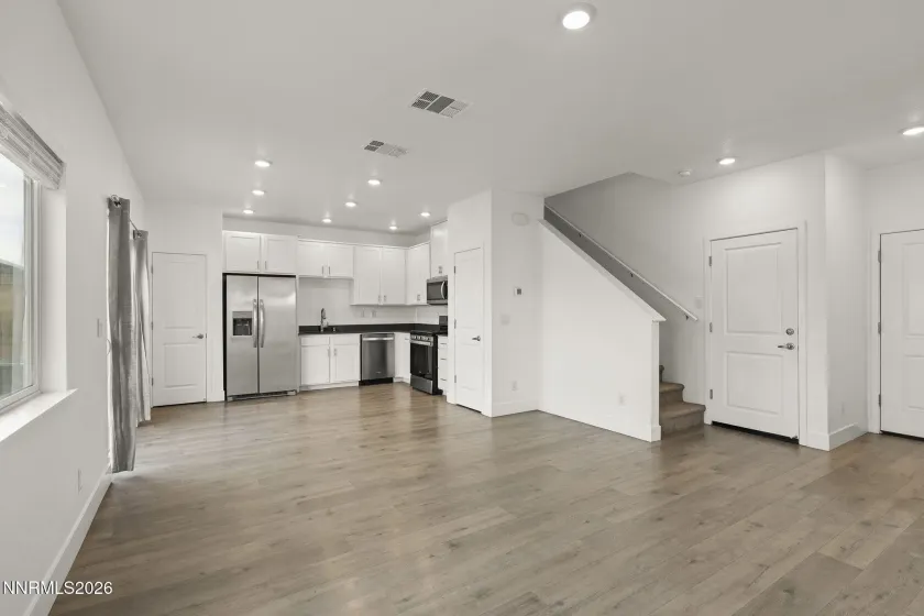 1942 Muscovite, Sparks, Nevada 89436, 3 Bedrooms Bedrooms, ,3 BathroomsBathrooms,Residential,Residential,Muscovite,0,260010974