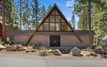 422 Lakeview, Zephyr Cove, Nevada 89448, 2 Bedrooms Bedrooms, ,2 BathroomsBathrooms,Residential,Residential,Lakeview,0,260010980