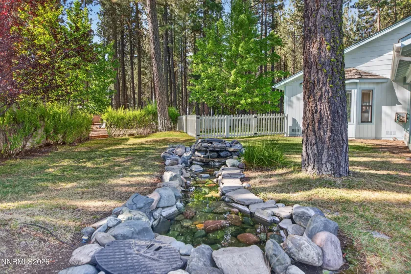 498 Red Cedar, Chester, California 96020, 3 Bedrooms Bedrooms, ,2 BathroomsBathrooms,Residential,Residential,Red Cedar,0,260010982