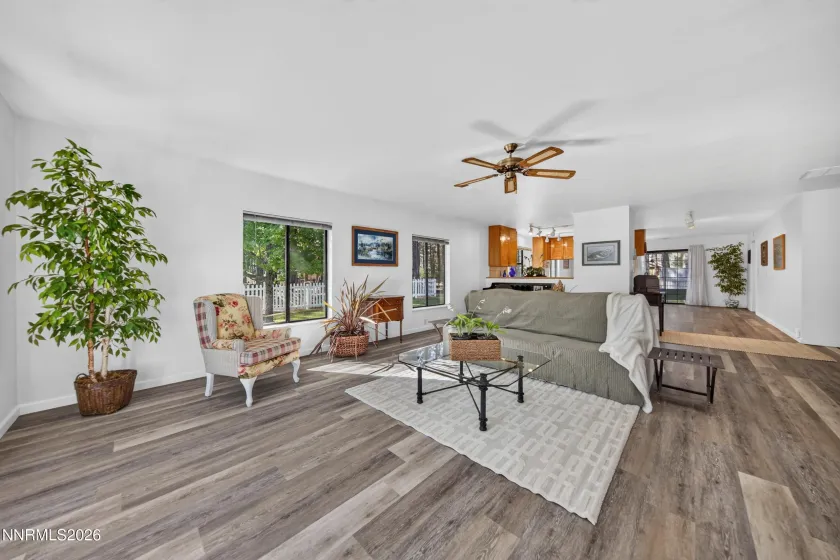 498 Red Cedar, Chester, California 96020, 3 Bedrooms Bedrooms, ,2 BathroomsBathrooms,Residential,Residential,Red Cedar,0,260010982