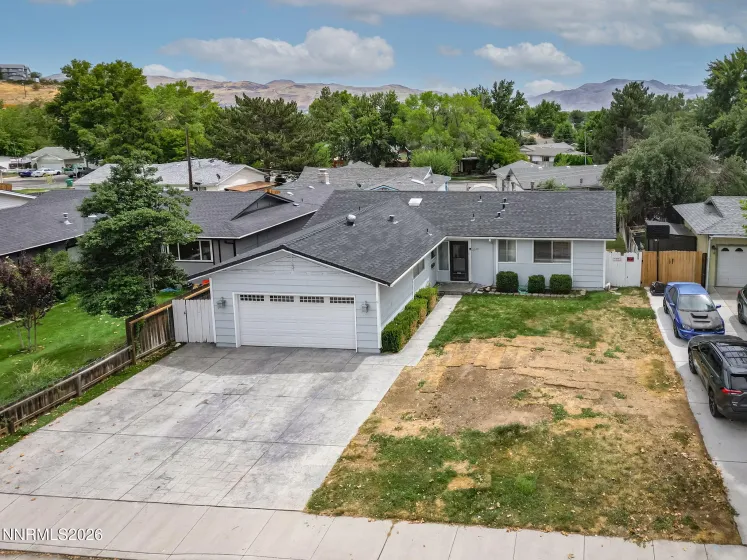 3520 4th, Sparks, Nevada 89431, 3 Bedrooms Bedrooms, ,2 BathroomsBathrooms,Residential,Residential,4th,0,260010987