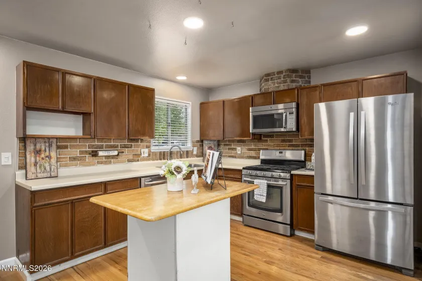 3520 4th, Sparks, Nevada 89431, 3 Bedrooms Bedrooms, ,2 BathroomsBathrooms,Residential,Residential,4th,0,260010987