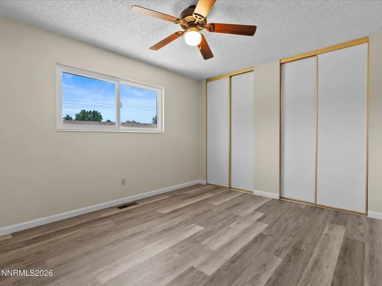 195 York, Sparks, Nevada 89431, 3 Bedrooms Bedrooms, ,2 BathroomsBathrooms,Residential,Residential,York,0,260010989