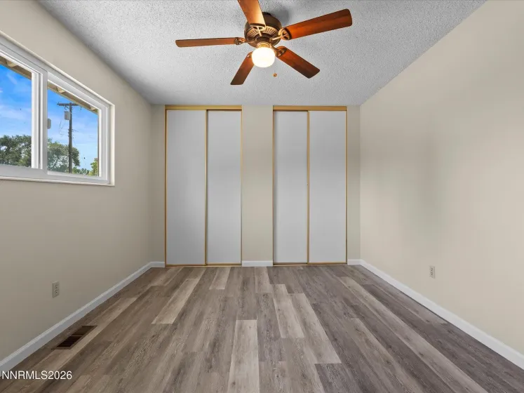 195 York, Sparks, Nevada 89431, 3 Bedrooms Bedrooms, ,2 BathroomsBathrooms,Residential,Residential,York,0,260010989