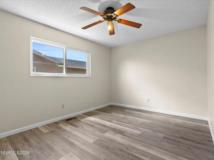 195 York, Sparks, Nevada 89431, 3 Bedrooms Bedrooms, ,2 BathroomsBathrooms,Residential,Residential,York,0,260010989