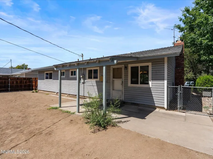 195 York, Sparks, Nevada 89431, 3 Bedrooms Bedrooms, ,2 BathroomsBathrooms,Residential,Residential,York,0,260010989