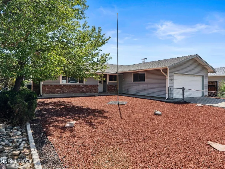 195 York, Sparks, Nevada 89431, 3 Bedrooms Bedrooms, ,2 BathroomsBathrooms,Residential,Residential,York,0,260010989