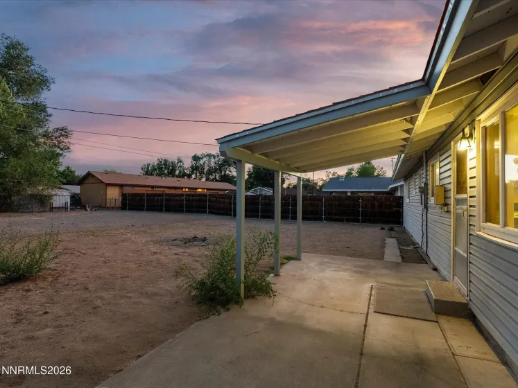195 York, Sparks, Nevada 89431, 3 Bedrooms Bedrooms, ,2 BathroomsBathrooms,Residential,Residential,York,0,260010989