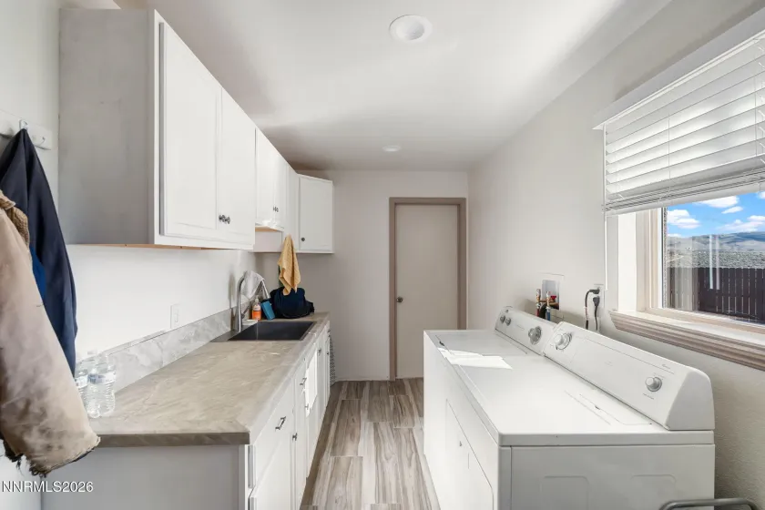 183 Shetland, Reno, Nevada 89508, 4 Bedrooms Bedrooms, ,3 BathroomsBathrooms,Residential,Residential,Shetland,0,260010997