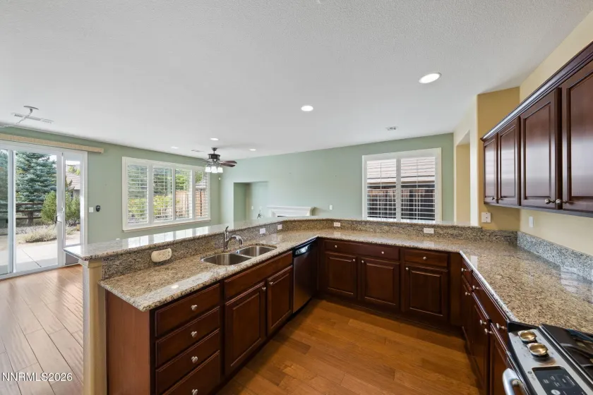 1020 Del Webb, Reno, Nevada 89523, 2 Bedrooms Bedrooms, ,2 BathroomsBathrooms,Residential,Residential,Del Webb,0,260010999