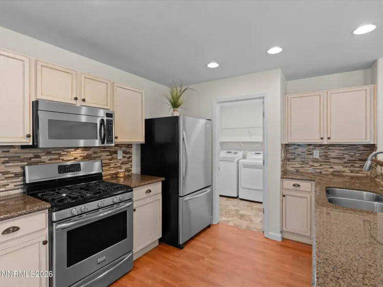 5025 Keams, Sparks, Nevada 89436, 3 Bedrooms Bedrooms, ,3 BathroomsBathrooms,Residential,Residential,Keams,0,260011001