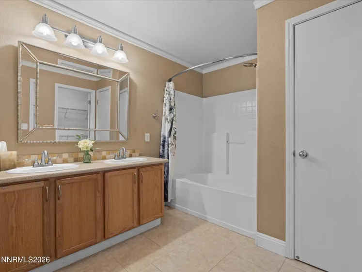 5025 Keams, Sparks, Nevada 89436, 3 Bedrooms Bedrooms, ,3 BathroomsBathrooms,Residential,Residential,Keams,0,260011001