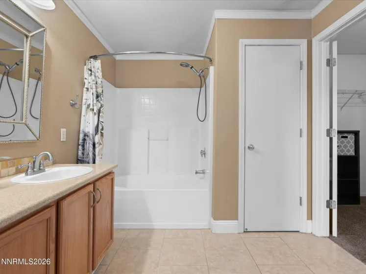 5025 Keams, Sparks, Nevada 89436, 3 Bedrooms Bedrooms, ,3 BathroomsBathrooms,Residential,Residential,Keams,0,260011001