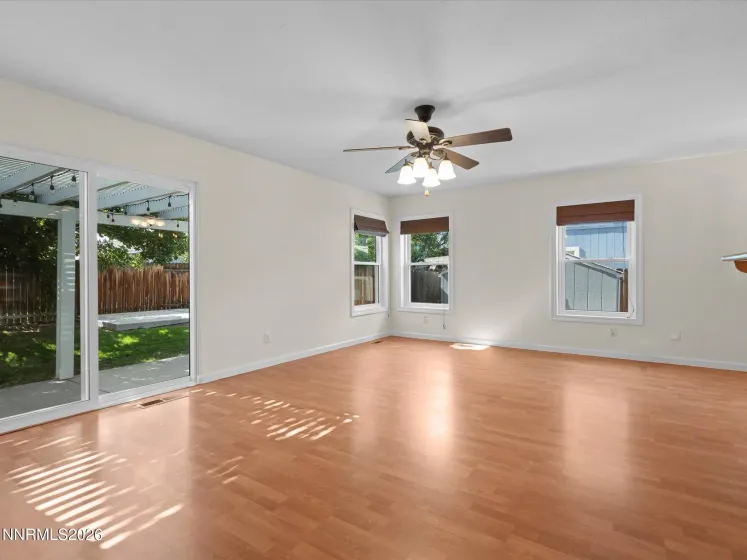 5025 Keams, Sparks, Nevada 89436, 3 Bedrooms Bedrooms, ,3 BathroomsBathrooms,Residential,Residential,Keams,0,260011001