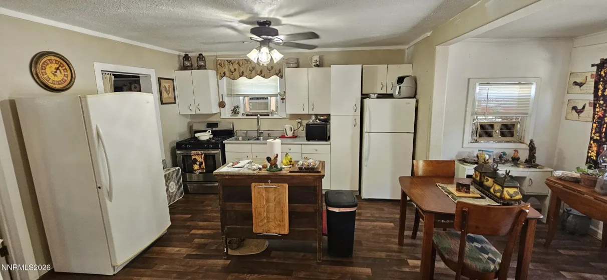 485 13th, Lovelock, Nevada 89419, 2 Bedrooms Bedrooms, ,1 BathroomBathrooms,Residential,Residential,13th,0,260011002