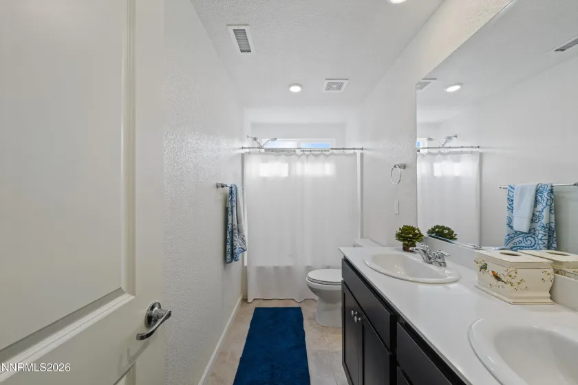 572 Pine Creek, Dayton, Nevada 89403, 4 Bedrooms Bedrooms, ,3 BathroomsBathrooms,Residential,Residential,Pine Creek,0,260011008