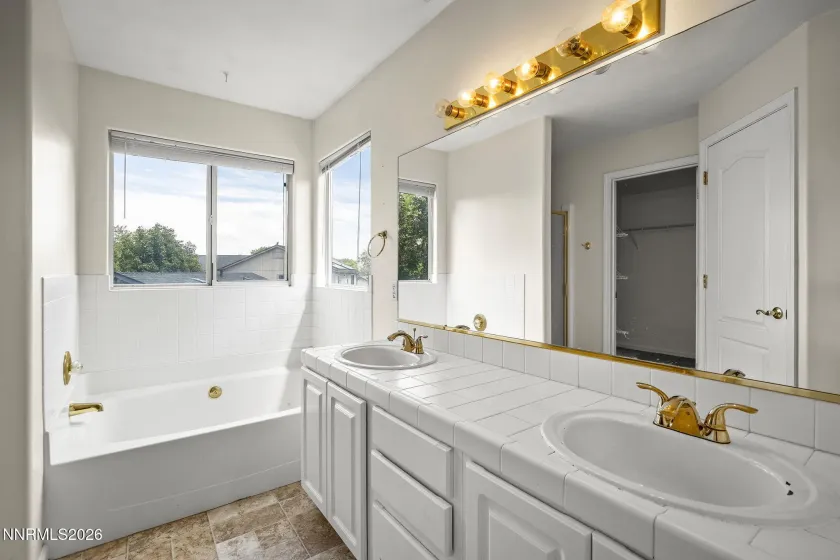 11560 Claim Stake, Reno, Nevada 89506, 5 Bedrooms Bedrooms, ,3 BathroomsBathrooms,Residential,Residential,Claim Stake,0,260011009
