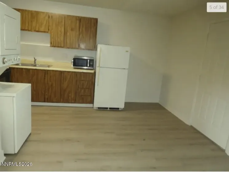 1746 A, Sparks, Nevada 89431, 3 Bedrooms Bedrooms, ,3 BathroomsBathrooms,Residential Income,Residential,A,0,260011010