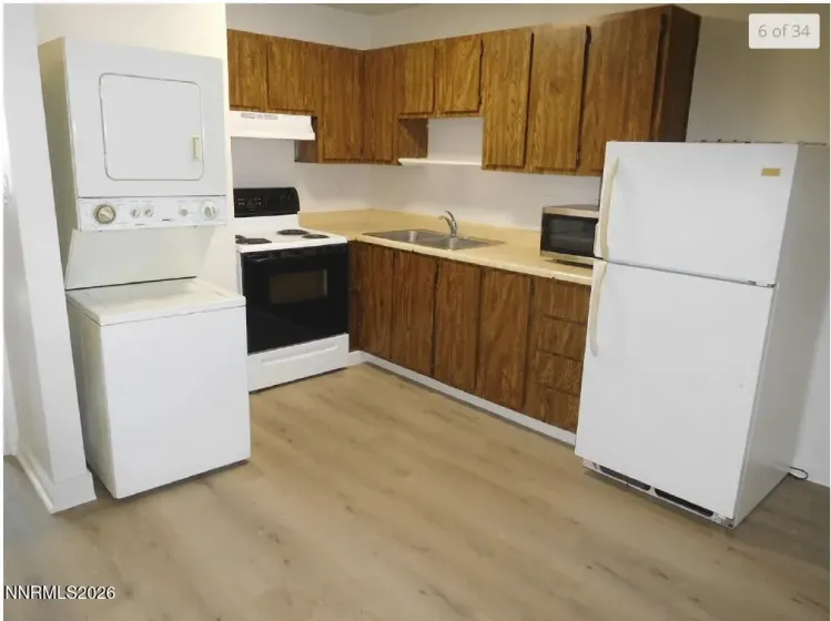 1746 A, Sparks, Nevada 89431, 3 Bedrooms Bedrooms, ,3 BathroomsBathrooms,Residential Income,Residential,A,0,260011010