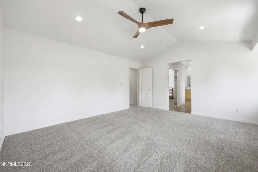 2249 Evans Creek, Reno, Nevada 89519, 3 Bedrooms Bedrooms, ,3 BathroomsBathrooms,Residential,Residential,Evans Creek,0,260011012