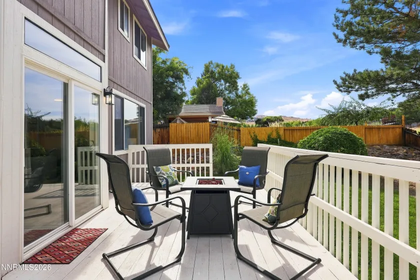 2249 Evans Creek, Reno, Nevada 89519, 3 Bedrooms Bedrooms, ,3 BathroomsBathrooms,Residential,Residential,Evans Creek,0,260011012