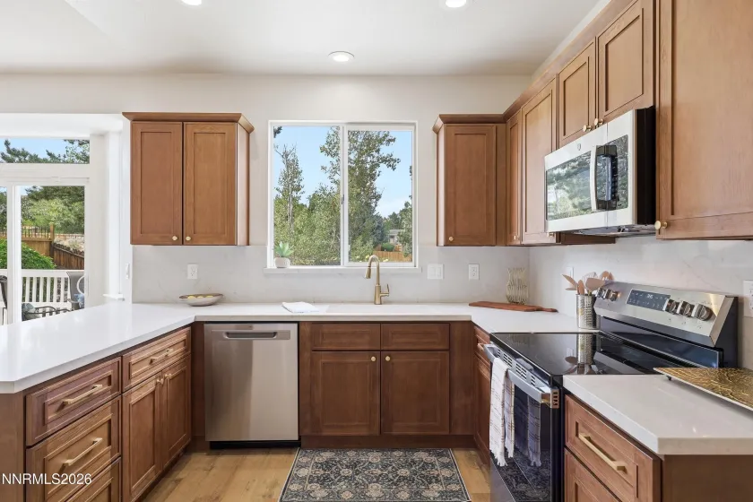 2249 Evans Creek, Reno, Nevada 89519, 3 Bedrooms Bedrooms, ,3 BathroomsBathrooms,Residential,Residential,Evans Creek,0,260011012