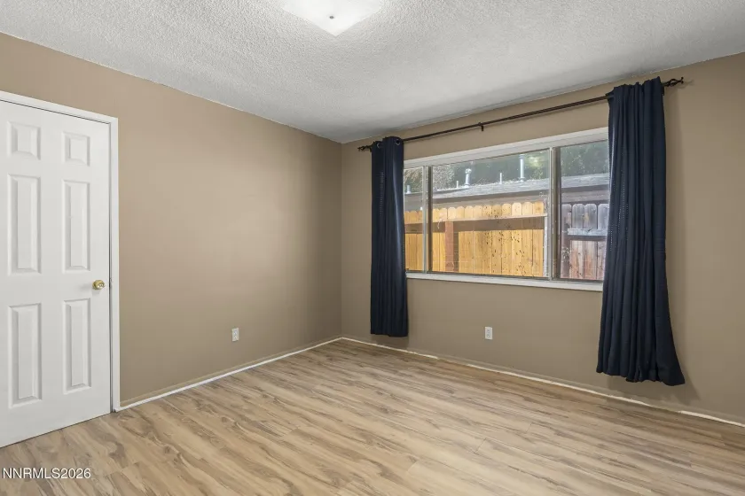 305 Burton, Carson City, Nevada 89706, ,2 BathroomsBathrooms,Residential Income,Residential,Burton,0,260011014
