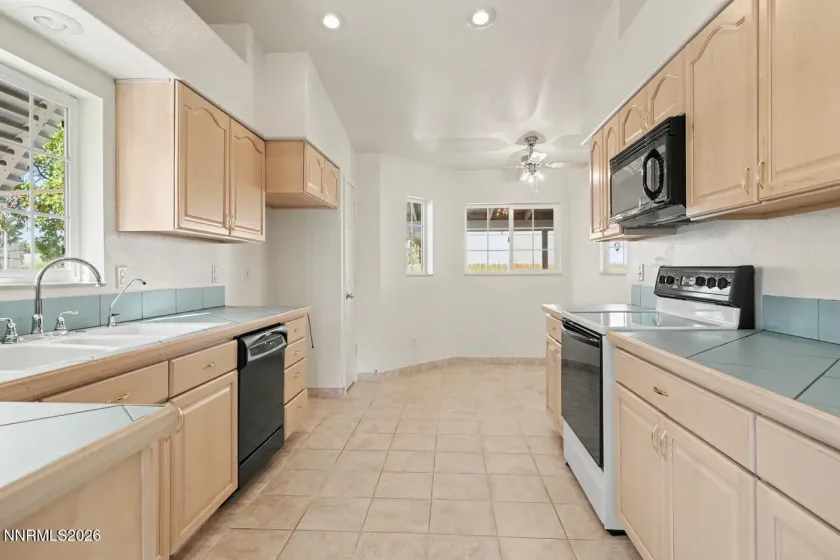 717 Noel, Fallon, Nevada 89406, 3 Bedrooms Bedrooms, ,2 BathroomsBathrooms,Residential,Residential,Noel,0,260011016