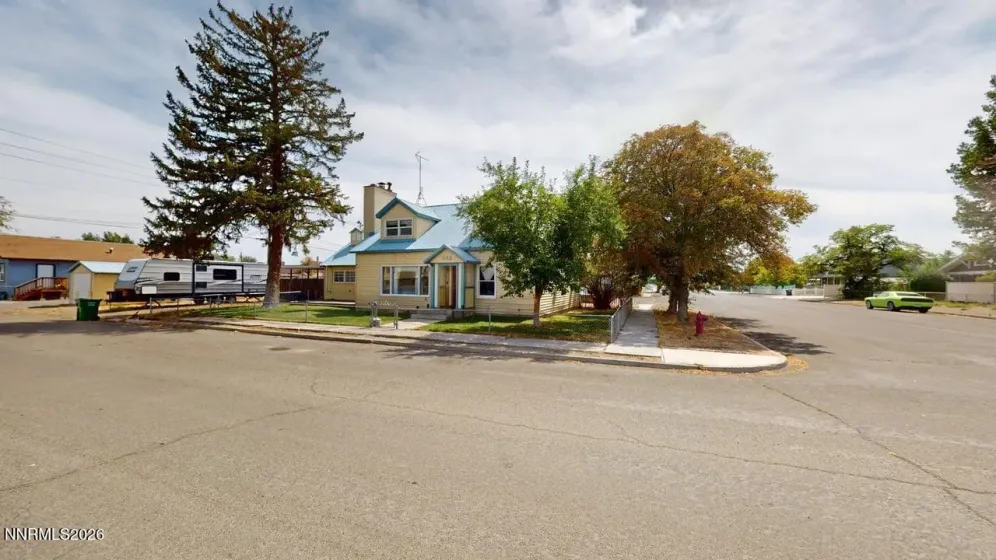 382 Humboldt, Battle Mountain, Nevada 89820, 5 Bedrooms Bedrooms, ,2 BathroomsBathrooms,Residential,Residential,Humboldt,0,260011022