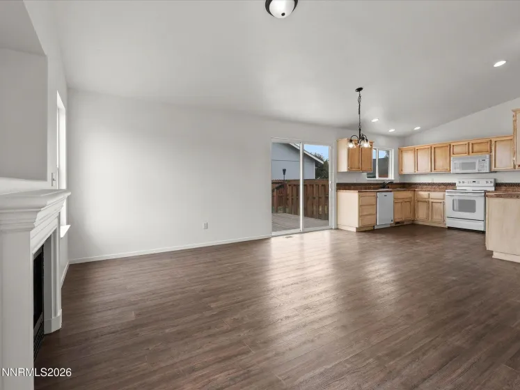 318 Emigrant, Fernley, Nevada 89408, 3 Bedrooms Bedrooms, ,2 BathroomsBathrooms,Residential,Residential,Emigrant,0,260011026