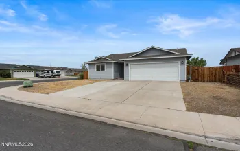 318 Emigrant, Fernley, Nevada 89408, 3 Bedrooms Bedrooms, ,2 BathroomsBathrooms,Residential,Residential,Emigrant,0,260011026