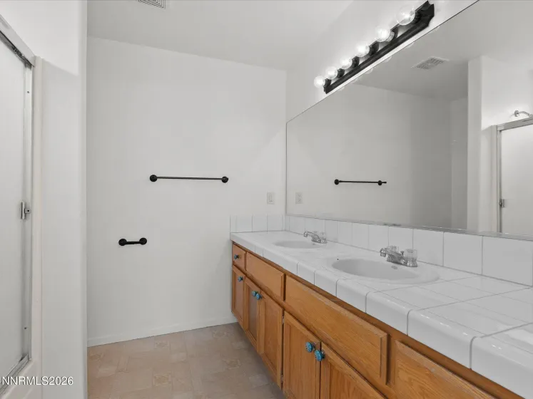 318 Emigrant, Fernley, Nevada 89408, 3 Bedrooms Bedrooms, ,2 BathroomsBathrooms,Residential,Residential,Emigrant,0,260011026