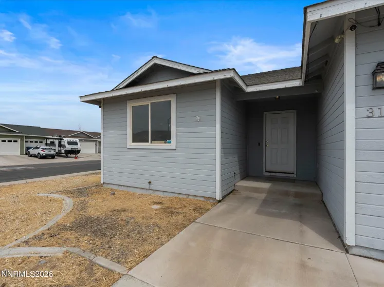 318 Emigrant, Fernley, Nevada 89408, 3 Bedrooms Bedrooms, ,2 BathroomsBathrooms,Residential,Residential,Emigrant,0,260011026