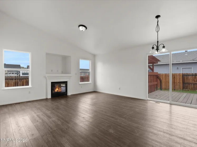 318 Emigrant, Fernley, Nevada 89408, 3 Bedrooms Bedrooms, ,2 BathroomsBathrooms,Residential,Residential,Emigrant,0,260011026