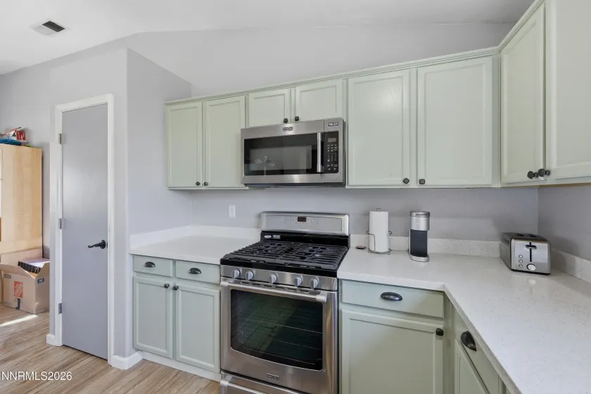 1455 Loma Verde, Sparks, Nevada 89436, 3 Bedrooms Bedrooms, ,2 BathroomsBathrooms,Residential,Residential,Loma Verde,0,260011028