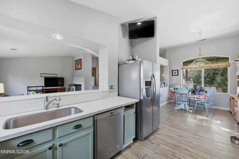 1455 Loma Verde, Sparks, Nevada 89436, 3 Bedrooms Bedrooms, ,2 BathroomsBathrooms,Residential,Residential,Loma Verde,0,260011028