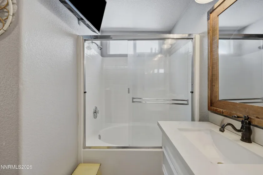 1455 Loma Verde, Sparks, Nevada 89436, 3 Bedrooms Bedrooms, ,2 BathroomsBathrooms,Residential,Residential,Loma Verde,0,260011028