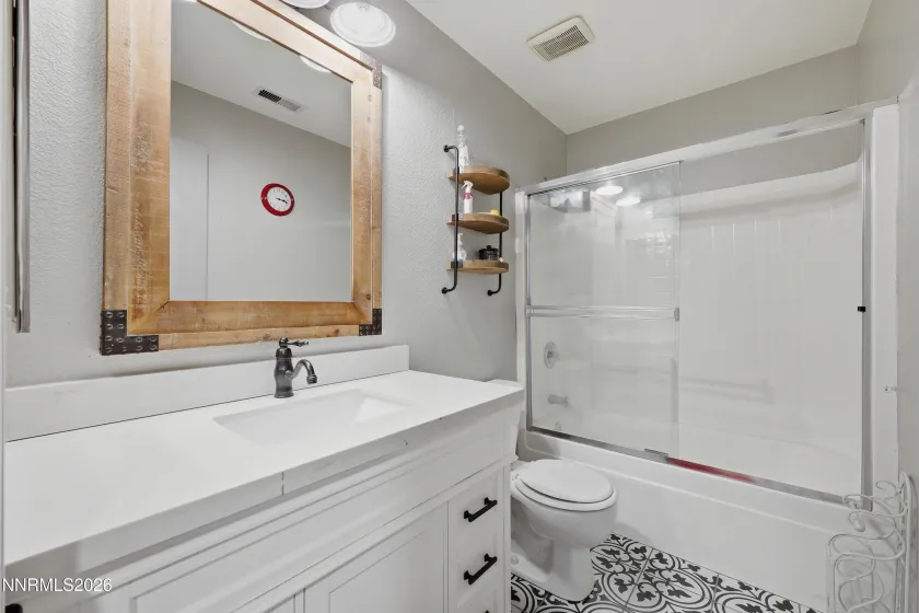 1455 Loma Verde, Sparks, Nevada 89436, 3 Bedrooms Bedrooms, ,2 BathroomsBathrooms,Residential,Residential,Loma Verde,0,260011028