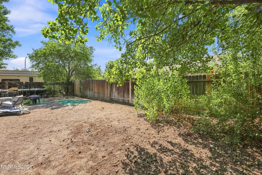 1455 Loma Verde, Sparks, Nevada 89436, 3 Bedrooms Bedrooms, ,2 BathroomsBathrooms,Residential,Residential,Loma Verde,0,260011028