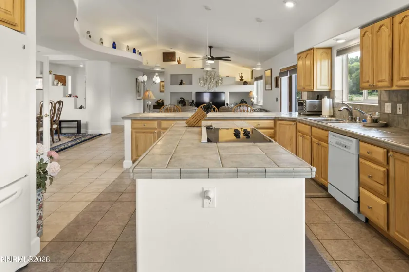 213 Quail Run, Fernley, Nevada 89408, 3 Bedrooms Bedrooms, ,3 BathroomsBathrooms,Residential,Residential,Quail Run,0,260011030